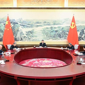 中共中央政治局召開民主生活會 中共中央總書記習(xí)近平主持會議并發(fā)表重要講話